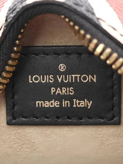 Pre-owned Louis Vuitton 2020 Crafty Boite Chapeau Souple Shoulder Bag In Red