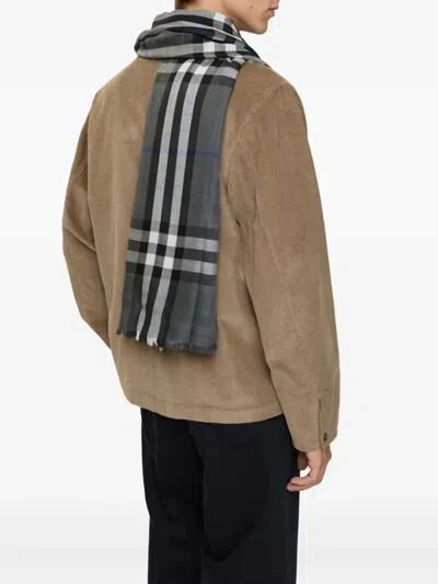 Burberry Checked Frayed Scarf In Gray