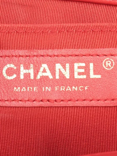 Pre-owned Chanel 2014-2015 Small Straw And Lambskin Boy Flap Shoulder Bag In Red