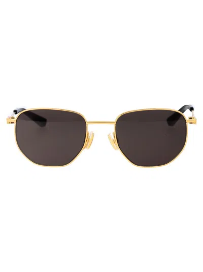 Bottega Veneta Sunglasses In Gold