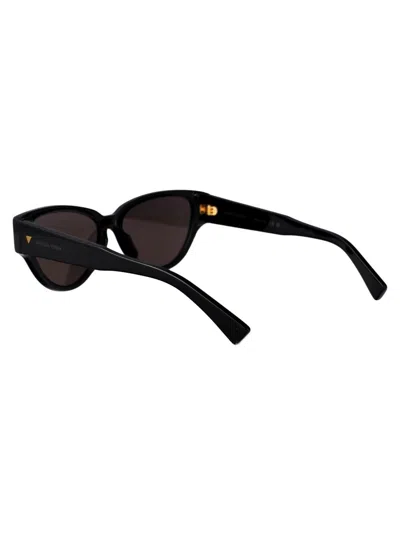 Bottega Veneta Sunglasses In Black