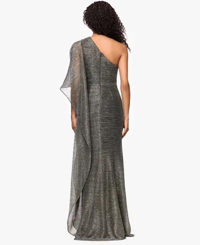Betsy & Adam Plus One Shoulder Metallic Gown In Gray