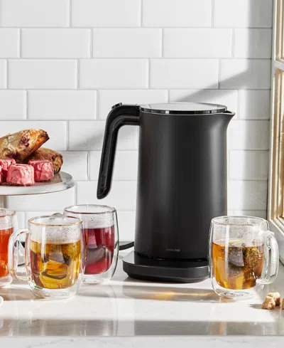 Zwilling Enfinigy 1-liter Tea Kettle Pro In Black