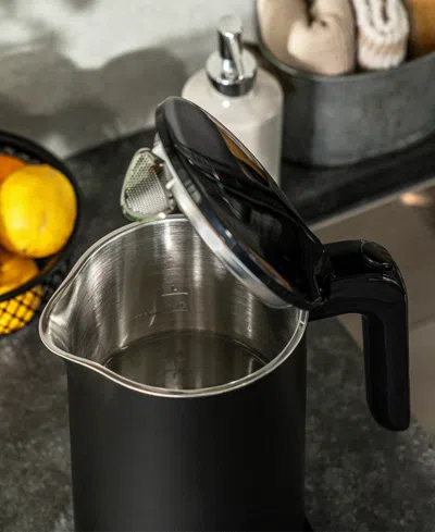 Zwilling Enfinigy 1-liter Tea Kettle Pro In Black