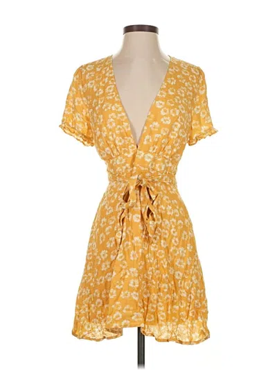 Pre-owned Lulus Casual Dress In Yellow