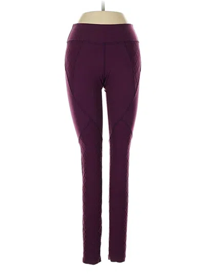 Pre-owned Beyond Yoga Active Pants In Purple