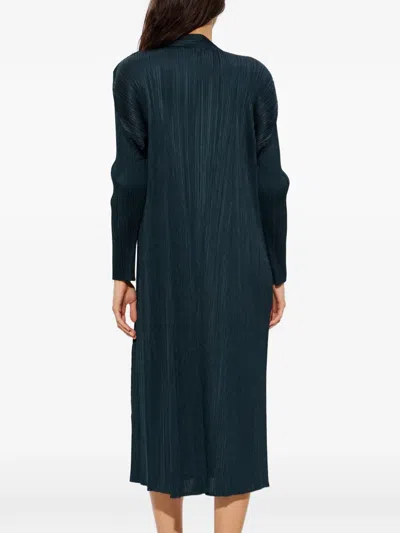 Issey Miyake Pleated Long-sleeve Coat In Green