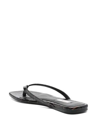 Totême Toteme Leather Thong Sandals In Black