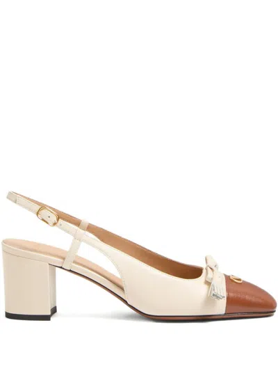 Valentino Slingback Valet Du Roi Pumps In Butter/tobacco In White