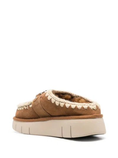 Mou Bounce Beige Mules With Logo Lettering And Open Rear In Leather Woman In Brown