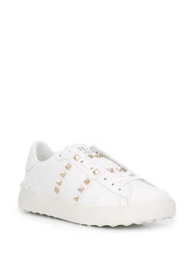 Valentino White Rockstud-embellished Low-top Sneakers In White
