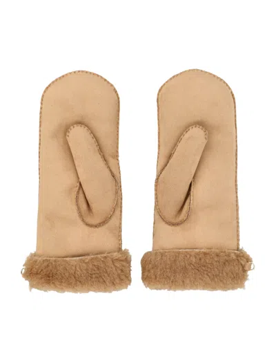 Max Mara Bouclé Mittens With Removable Lanyard In Neutral