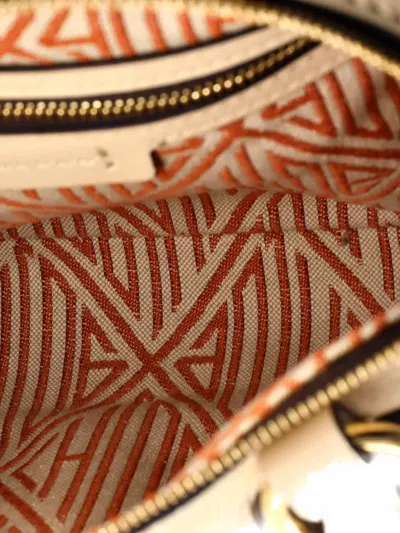 Pre-owned Chloé Daria Bag Leather Small Shoulder Bag In Neutral