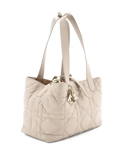 Pre-owned Dior Toujours Macrocannage Quilt Calfskin Medium Tote Bag In Neutral