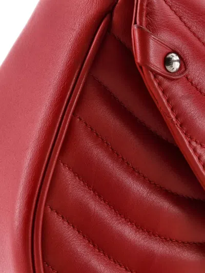 Pre-owned Louis Vuitton New Wave Chain Bag Quilted Leather Mm Crossbody Bag In Red