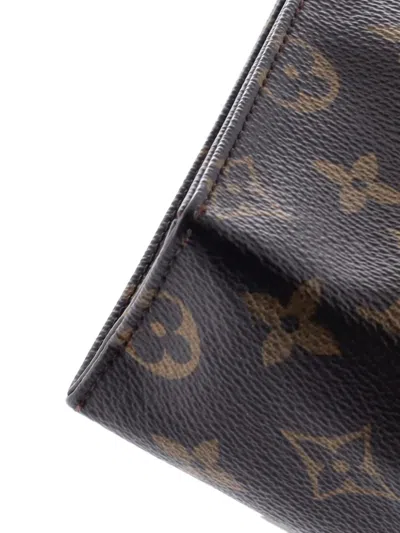 Pre-owned Louis Vuitton Toiletry Pouch Monogram Canvas 26 Clutch Bag In Brown
