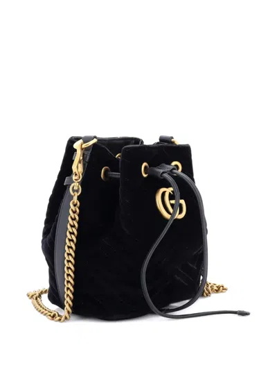 Pre-owned Gucci Gg Marmont Matelasse Velvet Small Bucket Bag In Black
