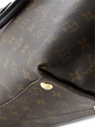 Pre-owned Louis Vuitton V Tote Monogram Canvas And Leather Mm Shoulder Bag In Brown