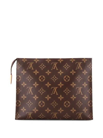 Pre-owned Louis Vuitton Toiletry Pouch Monogram Canvas 26 Clutch Bag In Brown