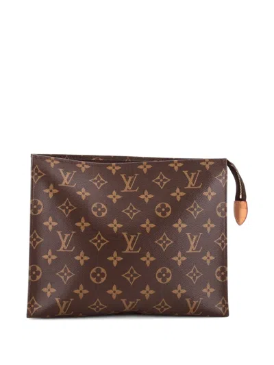 Pre-owned Louis Vuitton Toiletry Pouch Monogram Canvas 26 Clutch Bag In Brown