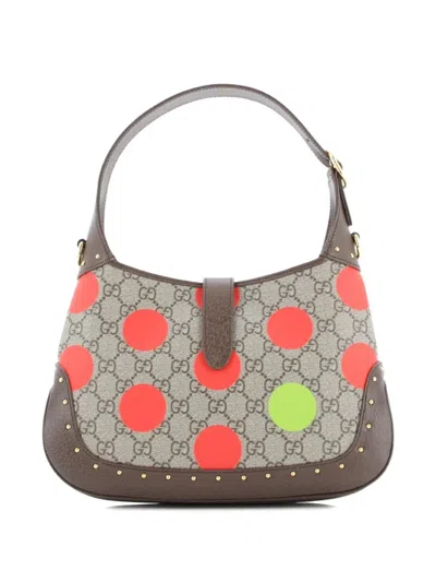 Pre-owned Gucci Jackie 1961 Studded Printed Gg Coated Canvas Small Hobo Bag In Brown