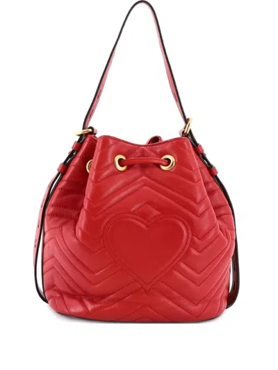 Pre-owned Gucci Gg Marmont Matelasse Leather Small Bucket Bag In Red