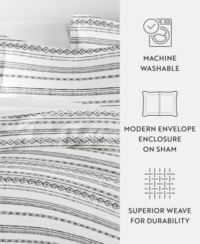 Ienjoy Home Ultra Soft Romantic Damask 2-pc. Duvet Cover Set, Twin/twin Xl In Multi