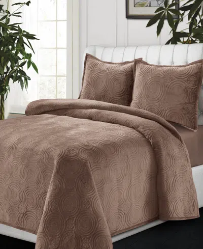 Tribeca Living Capri Medallion Velvet Oversized Solid 2 Piece Quilt Set, Twin In Brown