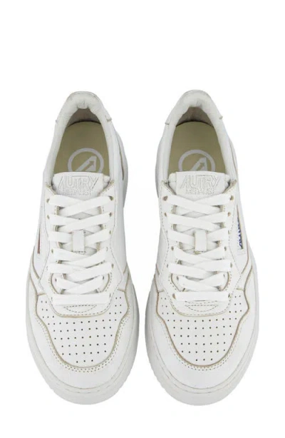 Autry Medalist Leather Low-top Sneakers