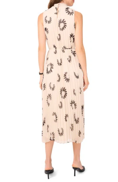 Halogen ® Daisy Print Sleeveless Pleated Maxi Dress In Brown