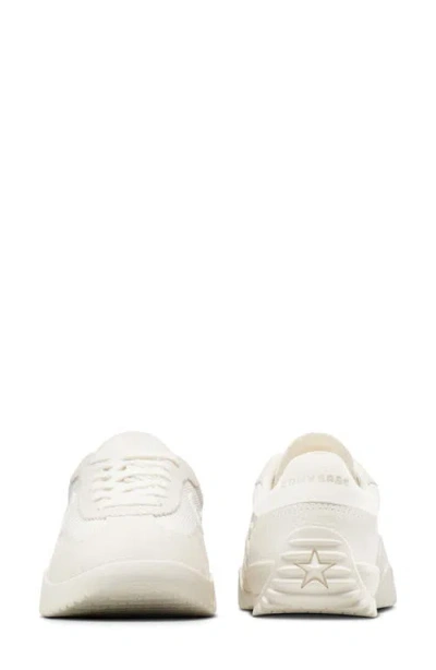 Converse Gender Inclusive Run Star Trainer Ox Sneaker In White