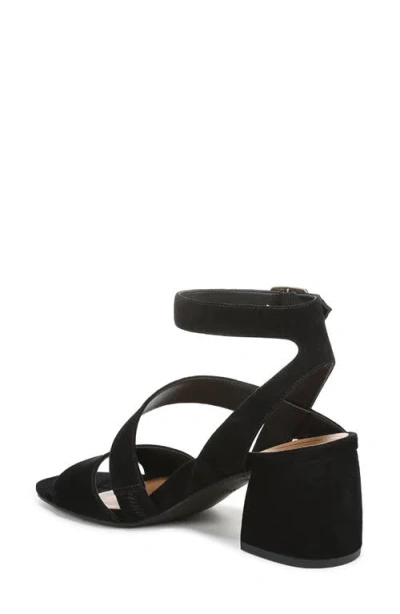 Vionic Samara Block Heel Sandal In Black