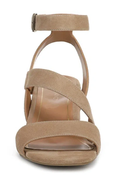 Vionic Samara Block Heel Sandal In Sand