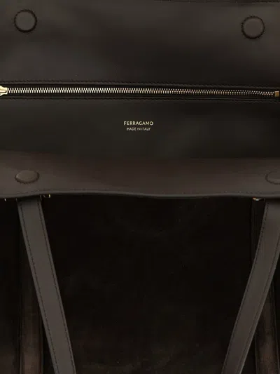 Ferragamo Scarf L Shoulder Bag In Multi