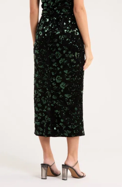 T Tahari Sequin Pull-on Midi Skirt In Green