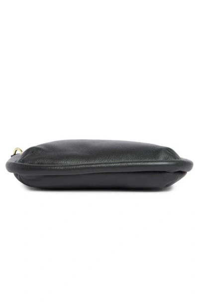 Aimee Soho Scene Vintage Crossbody Bag In Black