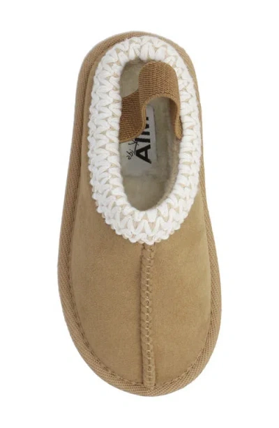 Mia Lil Downee Slipper In Brown