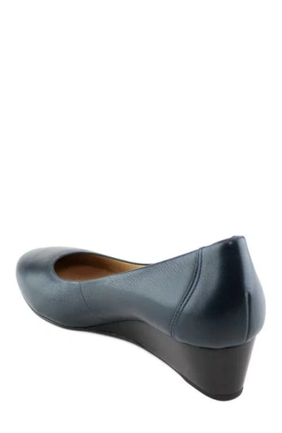 Marc Joseph New York Prospect Leather Wedge Pump In Blue
