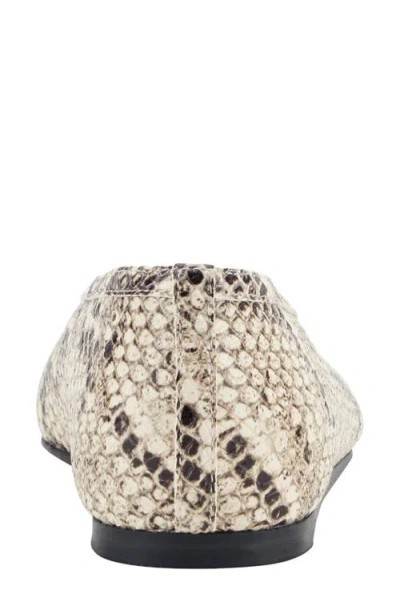 Marc Fisher Ltd Gradi Flat In Animal Print