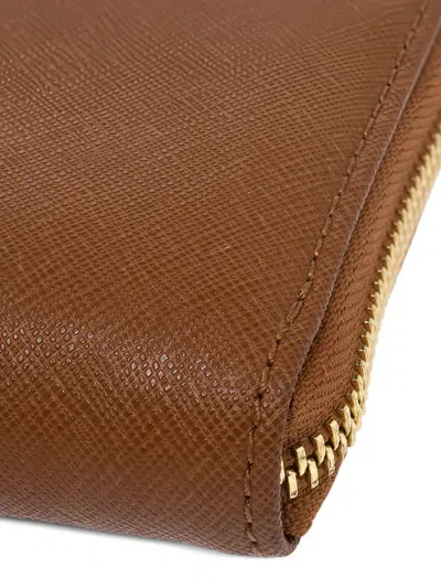Pre-owned Michael Kors Vintage Logo-plaque Zip-around Wallet In Brown