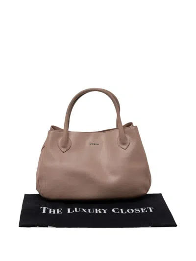 Pre-owned Furla 325532 Beige In Neutral