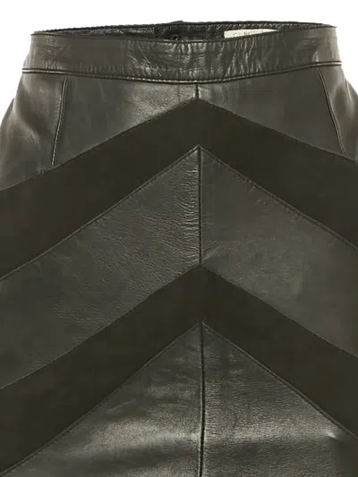 Pre-owned Maje Chevron Leather Mini Skirt In Black