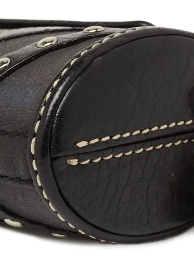 Pre-owned Tod's Vintage Studded Shoulder Bag In Black