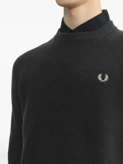 Fred Perry Logo-embroidered Sweater In Gray