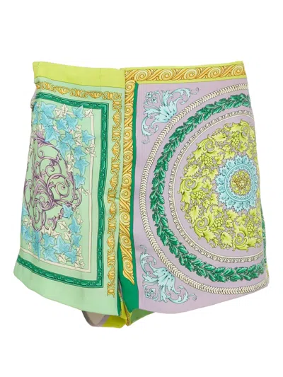 Pre-owned Versace 1173263 Green