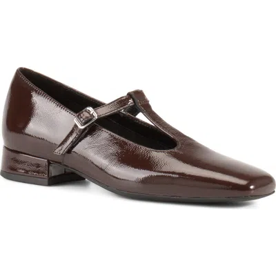Vagabond Shoemakers Debbi Tassel Loafer In Brown