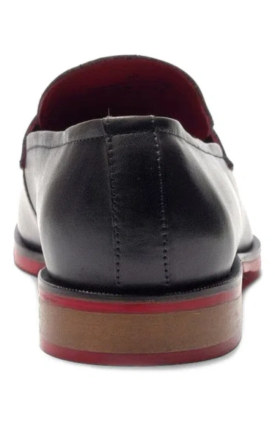 Carlos Santana Encore Tassel Loafer In Brown