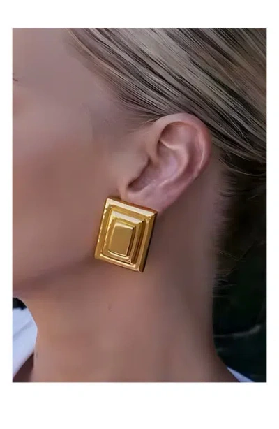 Macrae & Co . Veronica Stud Earrings In Gold
