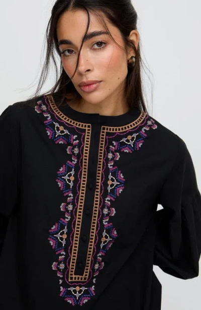 Raffya Anai Half Placket Embroidered Blouse In Black