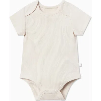 Mori Ribbed Short Sleeve Bodysuit In Neutral